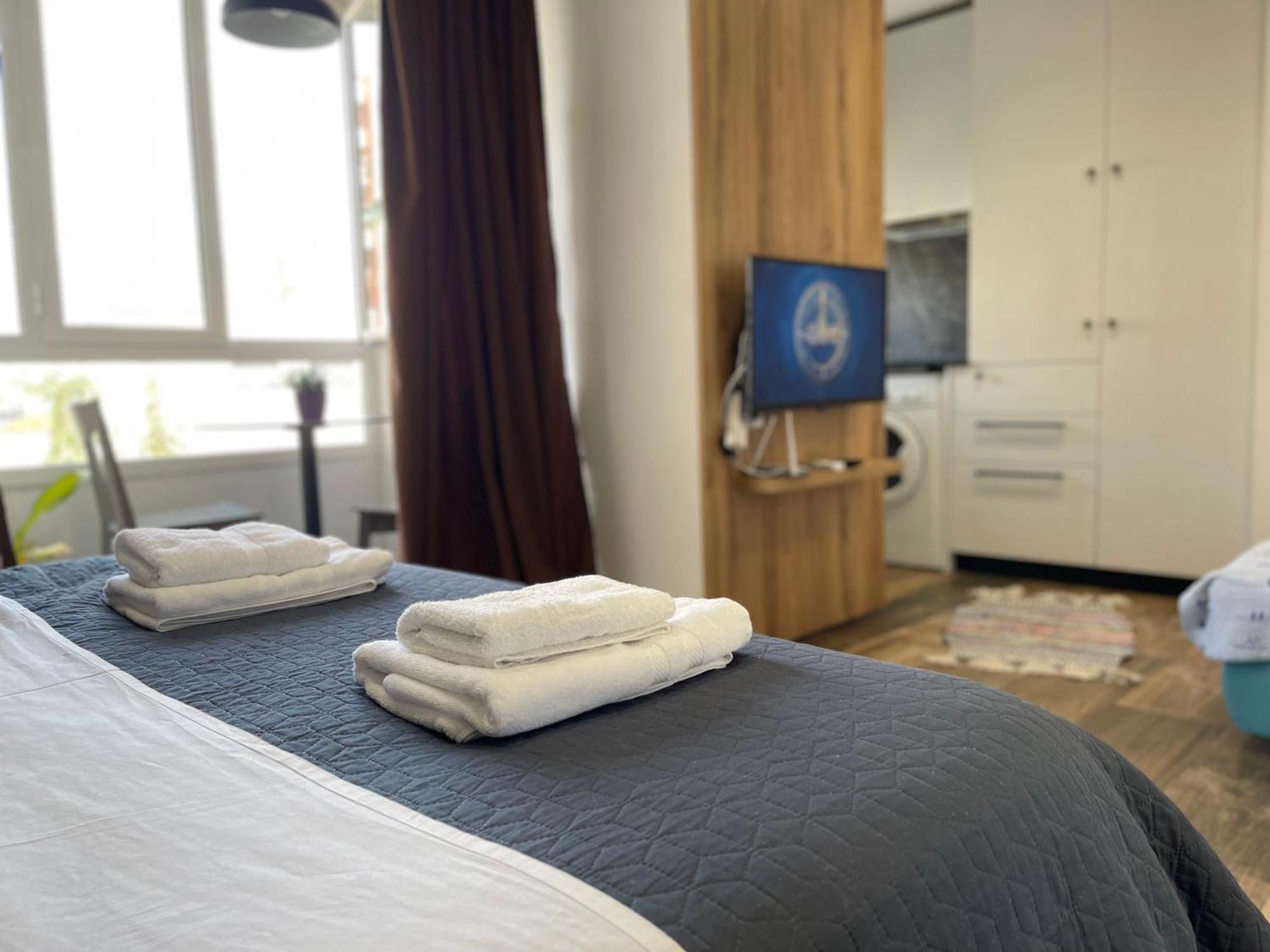 Boutique Central Studio Apartments Tirana Exterior photo