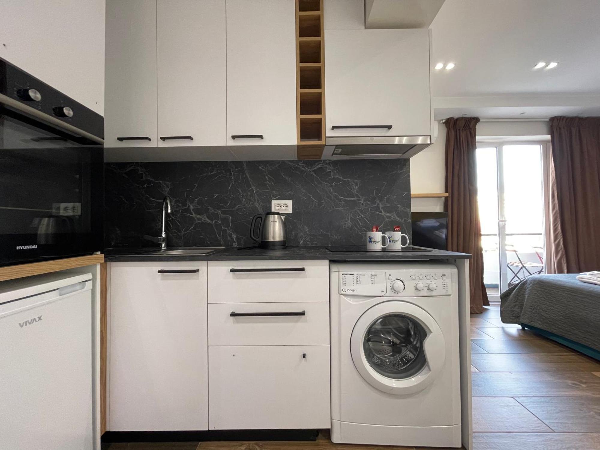 Boutique Central Studio Apartments Tirana Exterior photo